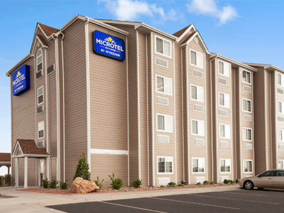 Exterior photo of the Microtel in Pecos, Texas